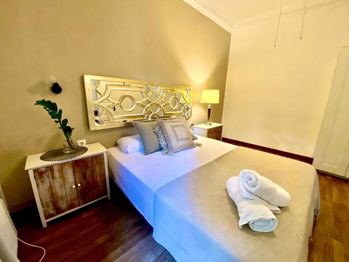 Alani Rooms Montjuic Barcelona Buitenkant foto