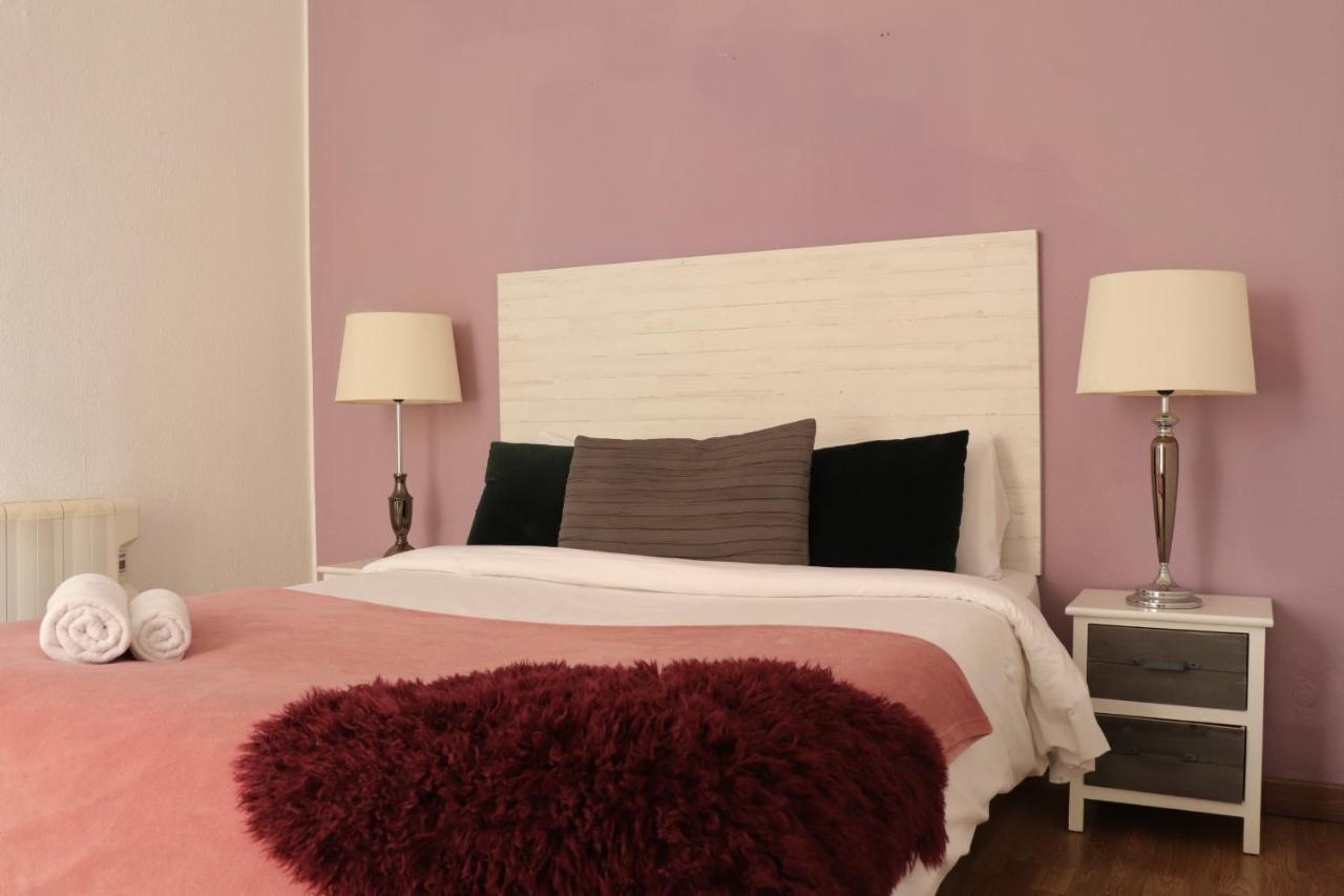 Alani Rooms Montjuic Barcelona Buitenkant foto