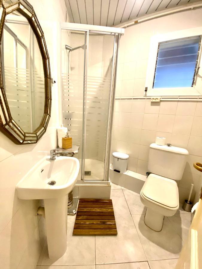 Alani Rooms Montjuic Barcelona Buitenkant foto
