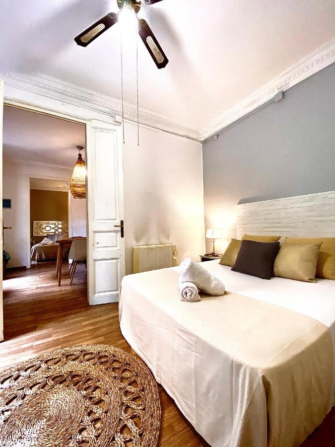 Alani Rooms Montjuic Barcelona Buitenkant foto